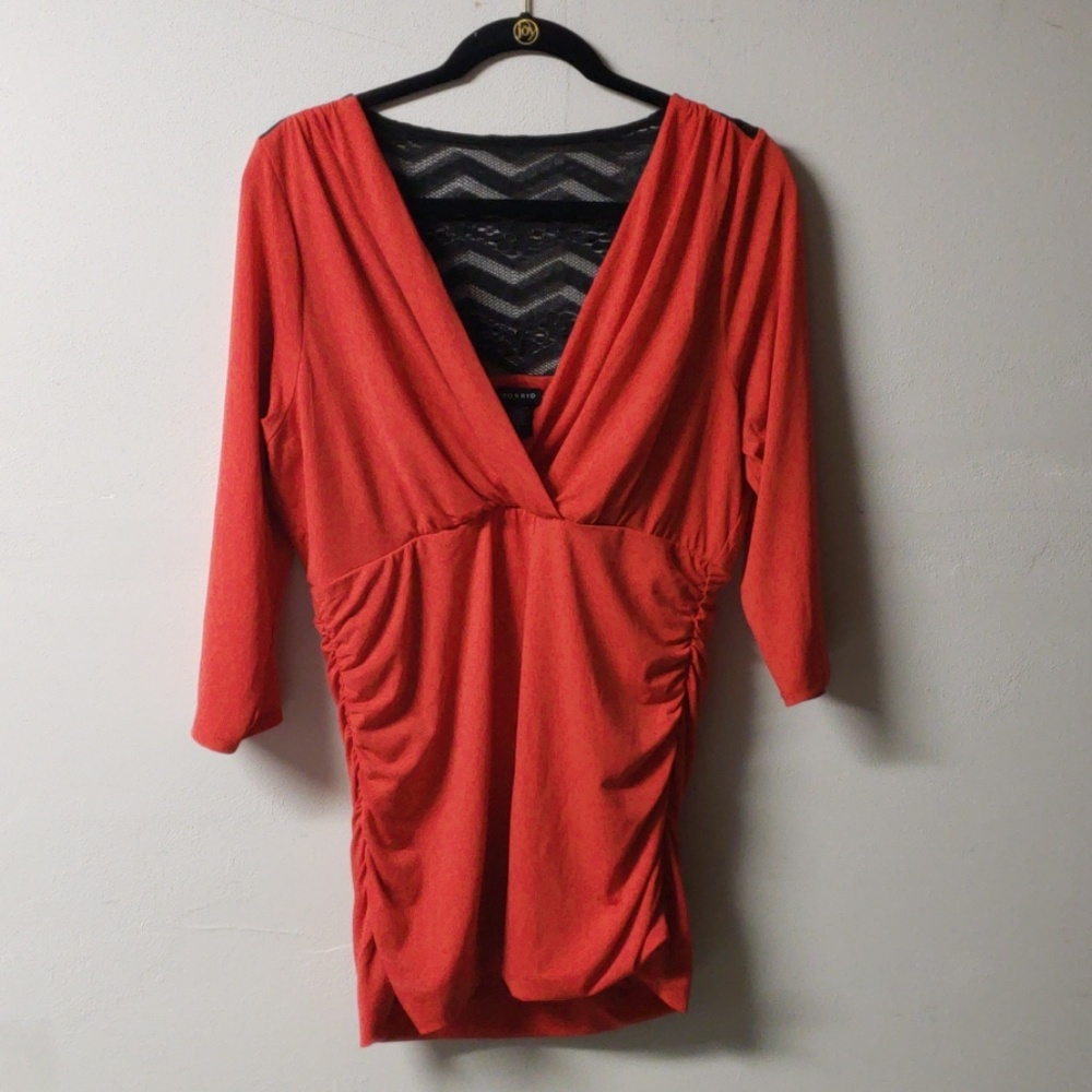 NWT Torrid Size 1 Red Surplice Top Lace Inset Back
